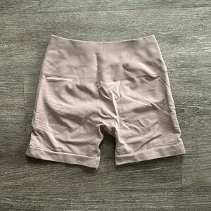 Alphalete Amplify Contour Shorts